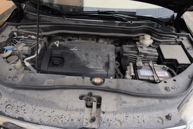Used Haval H6 2014 Sport Edition 2.4L Automatic Elite Model Engine Bay