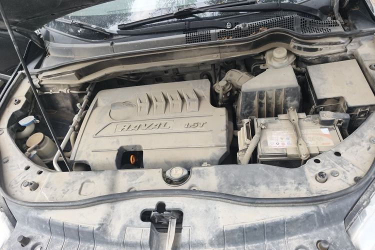 Used Haval H6 2014 Sport Version 1.5T Manual Two-Wheel Drive Elite Edition Engine Bay