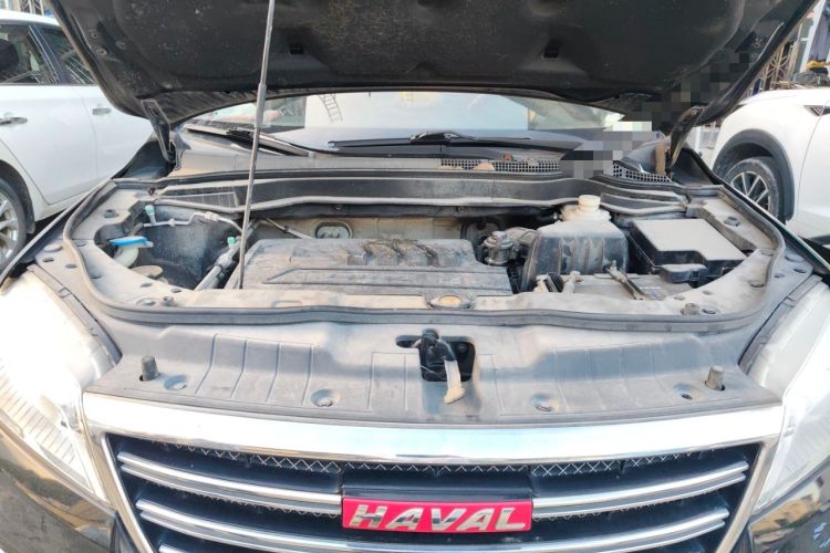 Used Haval H6 2014 Sport Version 1.5T Manual Two-Wheel Drive Elite Edition Engine Bay