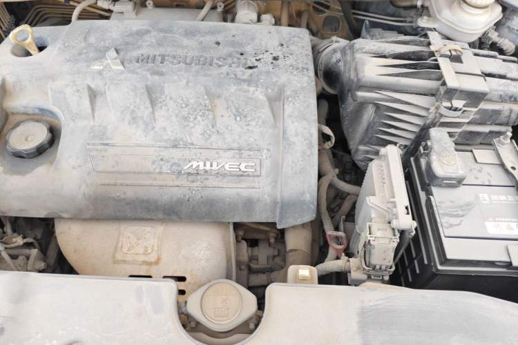 Used Haval H6 2014 Sports Edition 2.4L Automatic Prestige Model Engine Bay