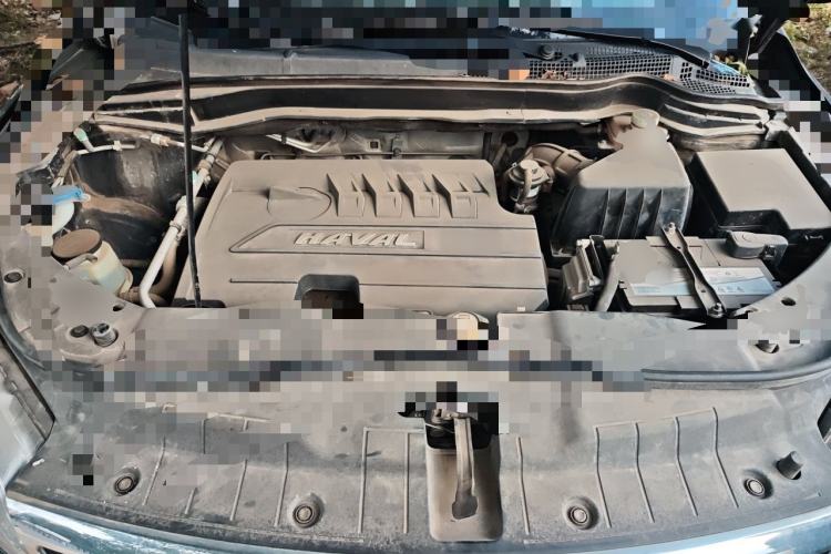 Used Haval H6 2014 Sport Version 1.5T Manual Two-Wheel Drive Elite Edition Engine Bay