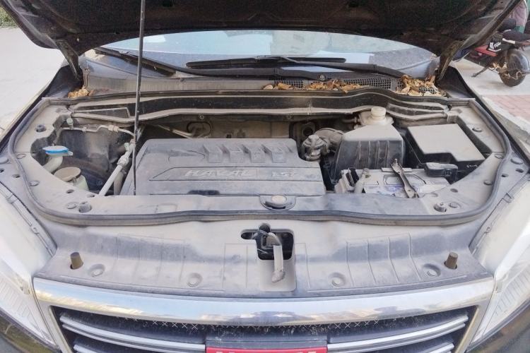 Used Haval H6 2014 Sport Version 1.5T Manual Two-Wheel Drive Elite Edition Engine Bay