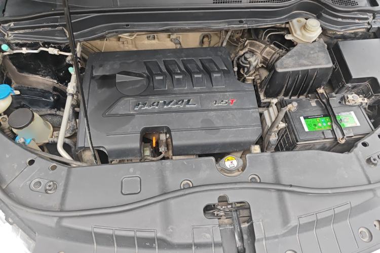 Used Haval H6 2014 Sport Version 1.5T Manual Two-Wheel Drive Elite Edition Engine Bay