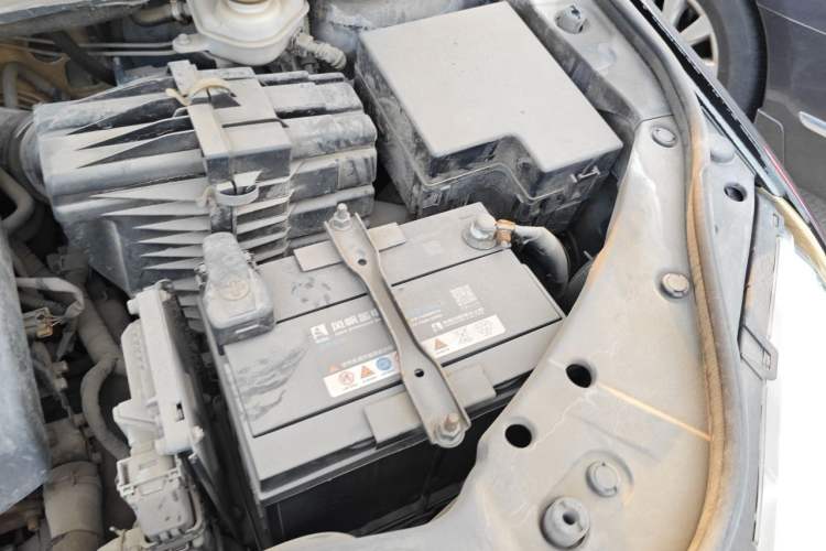 Used Haval H6 2014 Sports Edition 2.4L Automatic Prestige Model Engine Bay Left