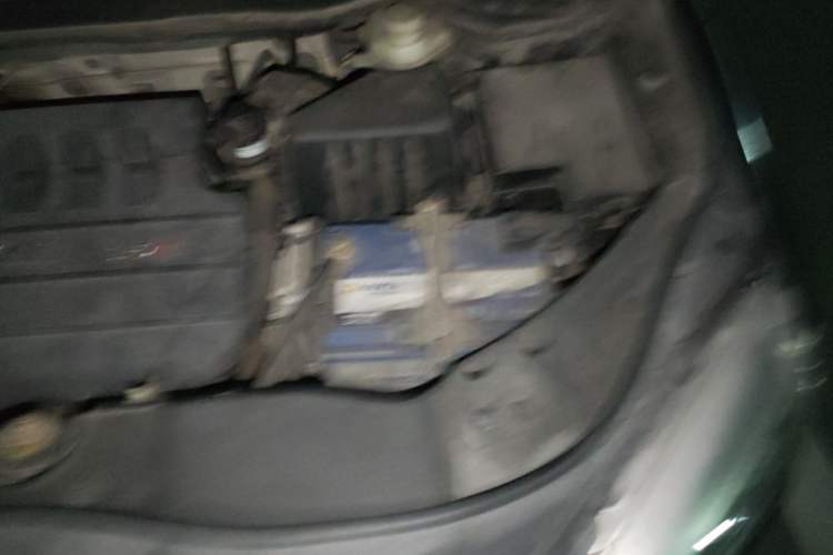 Used Haval H6 2014 Sport Version 1.5T Manual Two-Wheel Drive Elite Edition Engine Bay Left