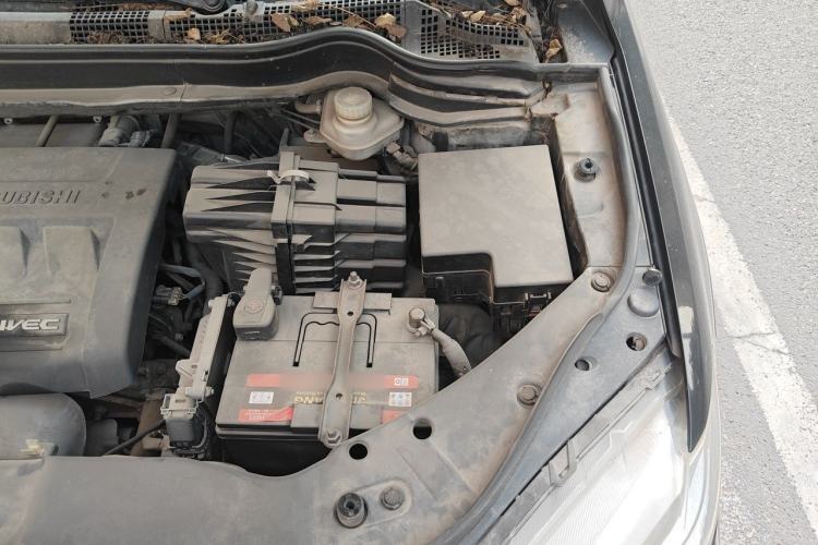 Used Haval H6 2014 Sport Edition 2.4L Automatic Elite Model Engine Bay Left