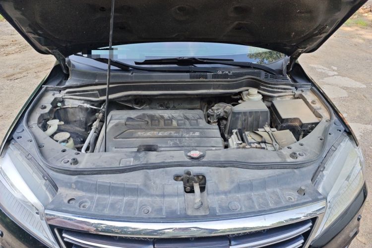 Used Haval H6 2014 Sport Version 1.5T Manual Two-Wheel Drive Elite Edition Engine Bay