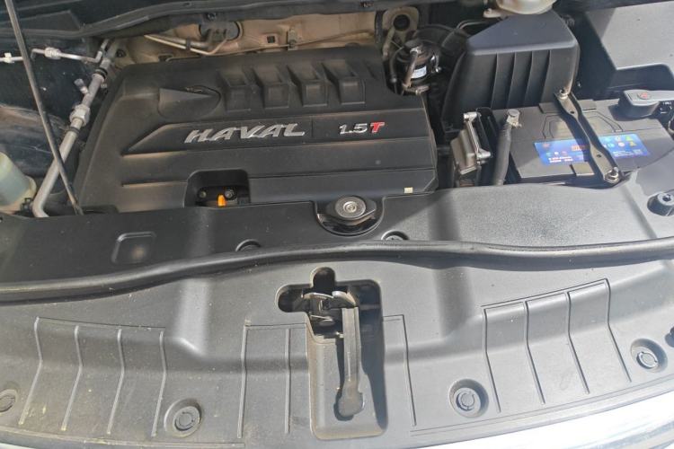 Used Haval H6 2014 Sport Version 1.5T Manual Two-Wheel Drive Elite Edition Engine Bay