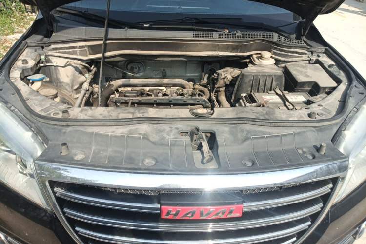 Used Haval H6 2014 Sport Version 1.5T Manual Two-Wheel Drive Elite Edition Engine Bay