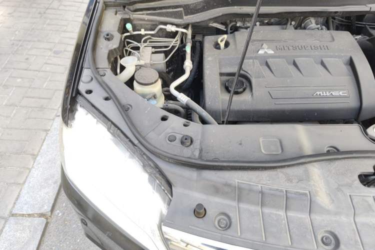 Used Haval H6 2014 Sport Edition 2.4L Automatic Elite Model Engine Bay Right