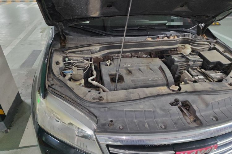Used Haval H6 2014 Sport Edition 2.4L Automatic Elite Model Engine Bay Right