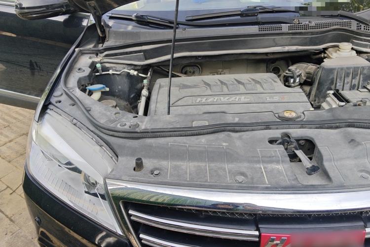 Used Haval H6 2014 Sport Version 1.5T Manual Two-Wheel Drive Elite Edition Engine Bay Right