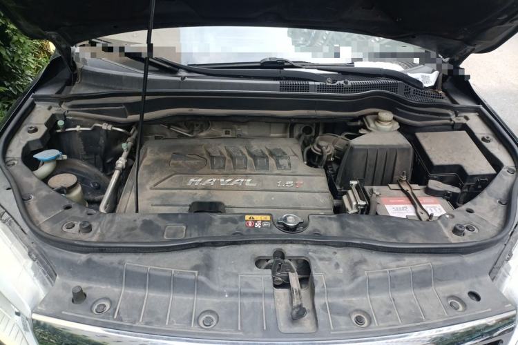 Used Haval H6 2014 Sport Version 1.5T Manual Two-Wheel Drive Elite Edition Engine Bay