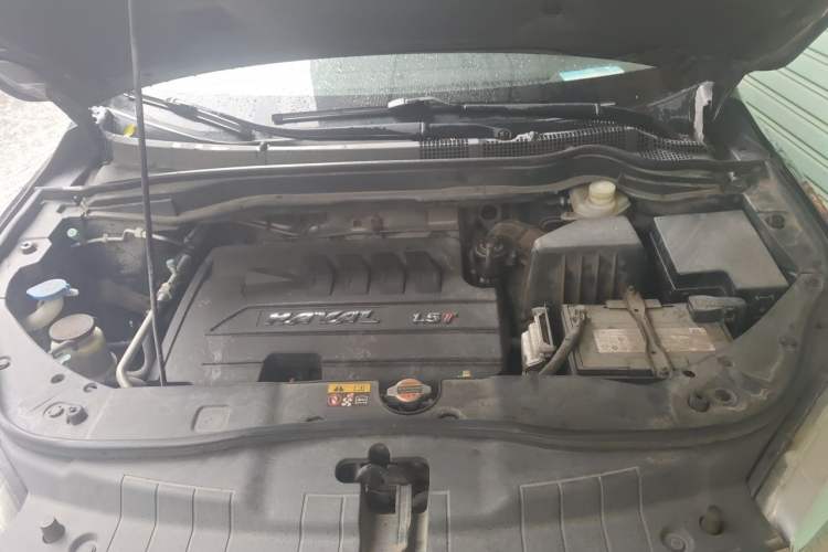 Used Haval H6 2014 Sport Version 1.5T Manual Two-Wheel Drive Elite Edition Engine Bay