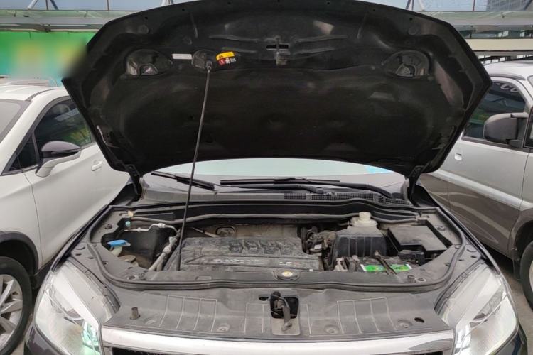 Used Haval H6 2014 Sport Version 1.5T Manual Two-Wheel Drive Elite Edition Engine Bay
