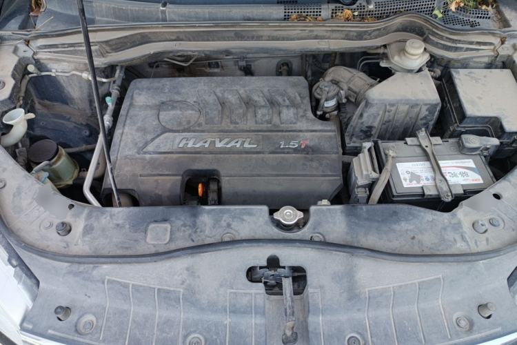 Used Haval H6 2014 Sport Version 1.5T Manual Two-Wheel Drive Elite Edition Engine Bay