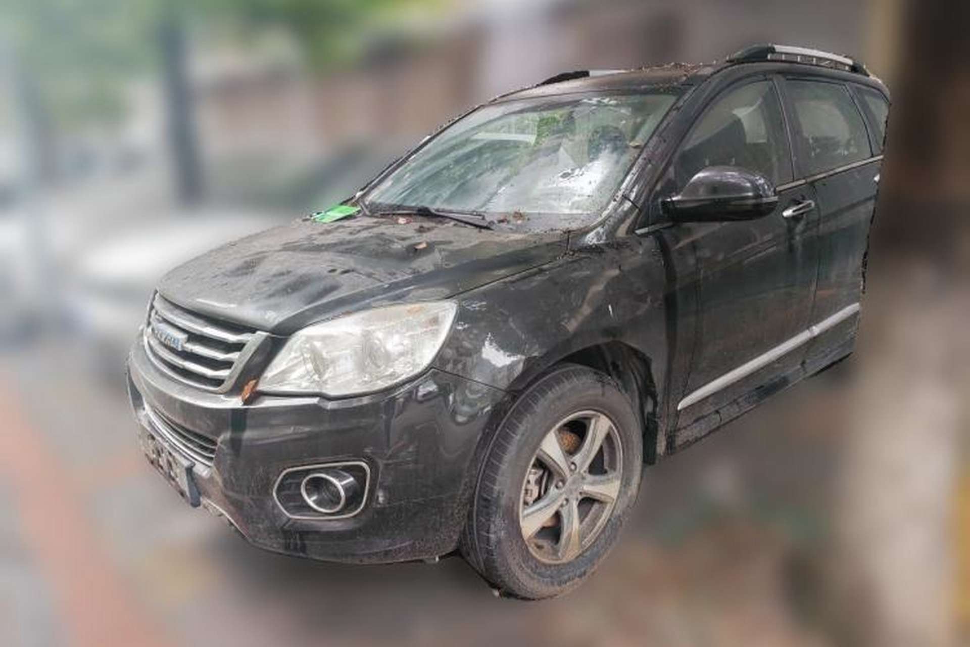 Used Haval H6 2014 Upgraded Model 2.0T Diesel Manual Two-Wheel Drive Urban Version Front Left 45 Deg