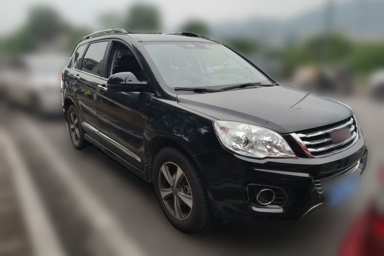 Used Haval H6 2014 Upgraded Model 2.0T Diesel Manual Two-Wheel Drive Elite Version Front Right 45 Deg