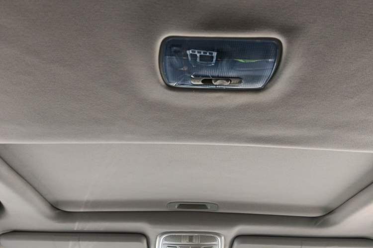Used Haval H6 2014 Sport Version 1.5T Manual Two-Wheel Drive Elite Edition Headliner