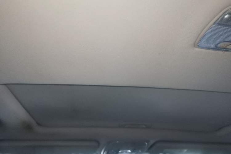 Used Haval H6 2014 Sport Version 1.5T Manual Two-Wheel Drive Elite Edition Headliner