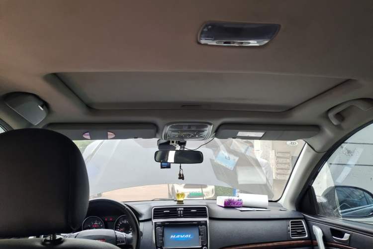 Used Haval H6 2014 Sports Edition 2.4L Automatic Prestige Model Headliner