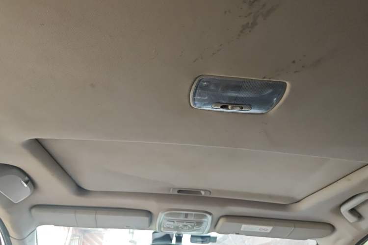 Used Haval H6 2014 Sport Version 1.5T Manual Two-Wheel Drive Elite Edition Headliner