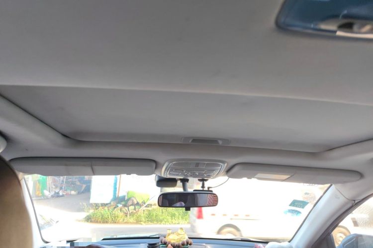 Used Haval H6 2014 Sport Version 1.5T Manual Two-Wheel Drive Elite Edition Headliner
