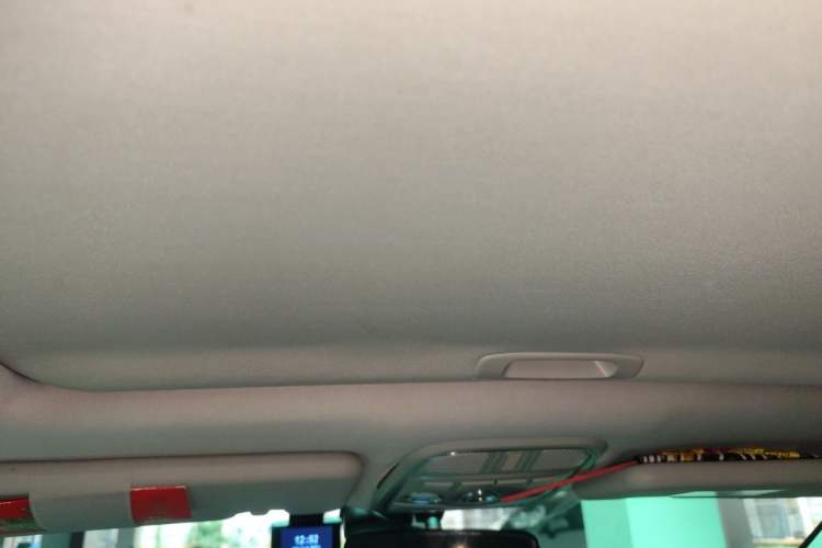 Used Haval H6 2014 Sport Version 1.5T Manual Two-Wheel Drive Elite Edition Headliner