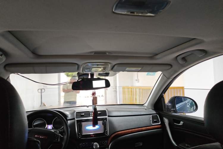 Used Haval H6 2014 Sport Version 1.5T Manual Two-Wheel Drive Elite Edition Headliner