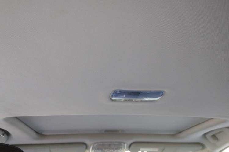 Used Haval H6 2014 Sport Version 1.5T Manual Two-Wheel Drive Elite Edition Headliner