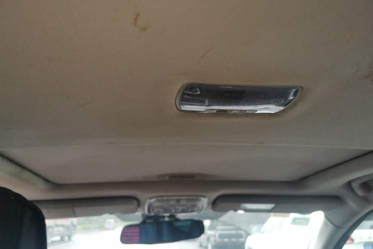 Used Haval H6 2014 Sport Edition 2.0T Diesel Manual Two-Wheel-Drive Elite Model Headliner