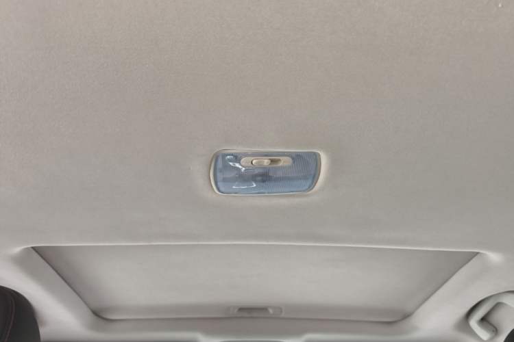 Used Haval H6 2014 Sport Version 1.5T Manual Two-Wheel Drive Elite Edition Headliner