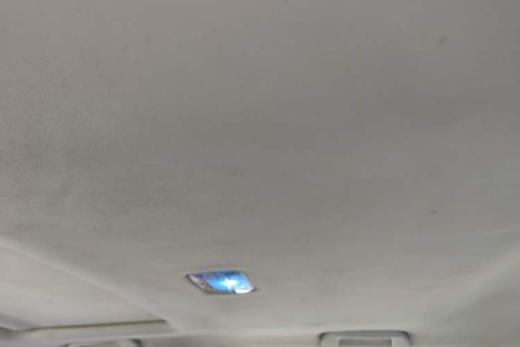 Used Haval H6 2014 Sport Version 1.5T Manual Two-Wheel Drive Elite Edition Headliner