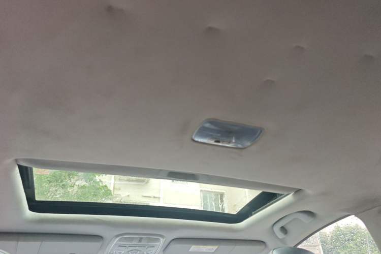 Used Haval H6 2014 Sport Version 1.5T Manual Two-Wheel Drive Elite Edition Headliner