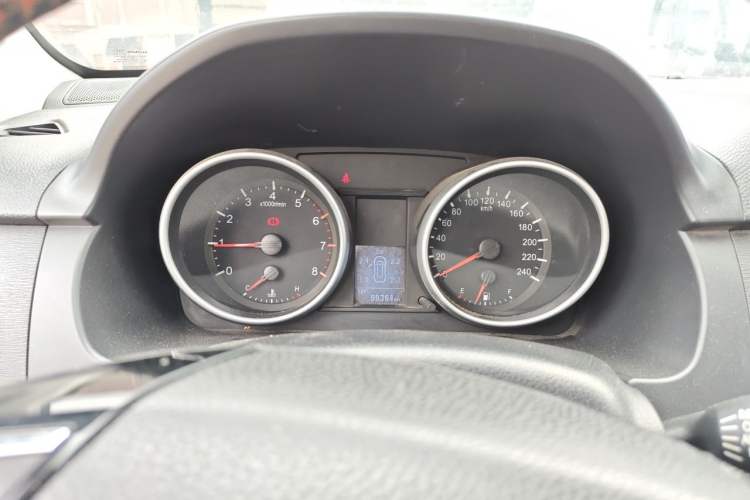 Used Haval H6 2014 Sport Version 1.5T Manual Two-Wheel Drive Elite Edition Instrument Cluster