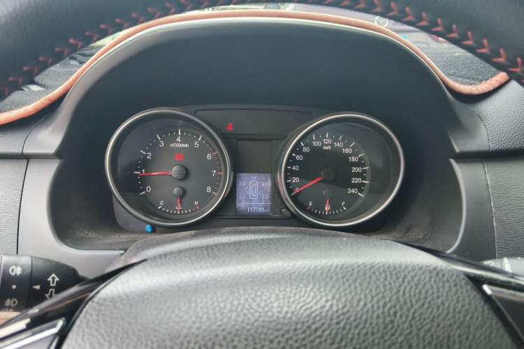 Used Haval H6 2014 Sport Version 1.5T Manual Two-Wheel Drive Elite Edition Instrument Cluster