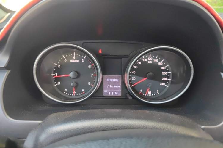 Used Haval H6 2014 Sport Version 1.5T Manual Two-Wheel Drive Elite Edition Instrument Cluster
