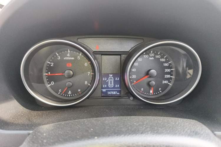 Used Haval H6 2014 Sport Version 1.5T Manual Two-Wheel Drive Elite Edition Instrument Cluster
