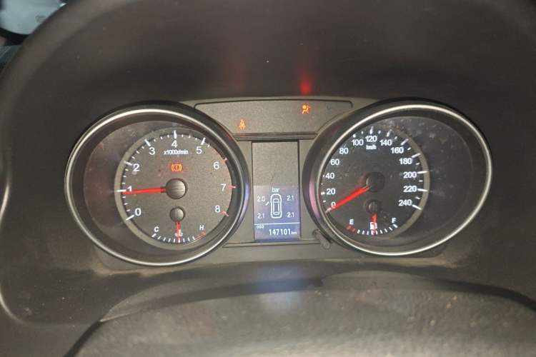 Used Haval H6 2014 Upgraded Model 1.5T Manual Two-Wheel Drive Elite Version Instrument Cluster