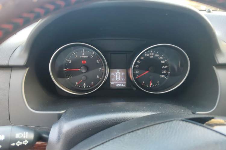 Used Haval H6 2014 Sport Version 1.5T Manual Two-Wheel Drive Elite Edition Instrument Cluster