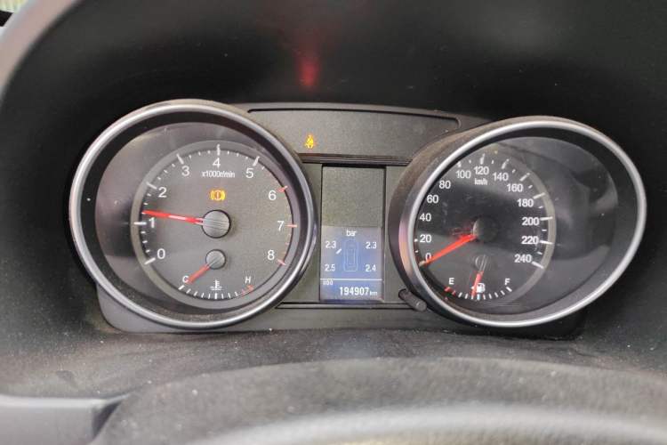 Used Haval H6 2014 Sport Version 1.5T Manual Two-Wheel Drive Elite Edition Instrument Cluster