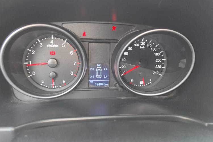 Used Haval H6 2014 Sport Version 1.5T Manual Two-Wheel Drive Elite Edition Instrument Cluster