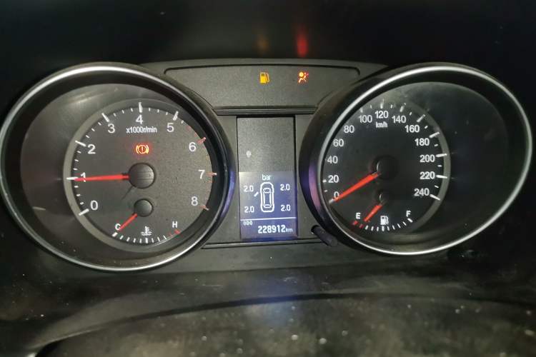 Used Haval H6 2014 Sport Version 1.5T Manual Two-Wheel Drive Elite Edition Instrument Cluster