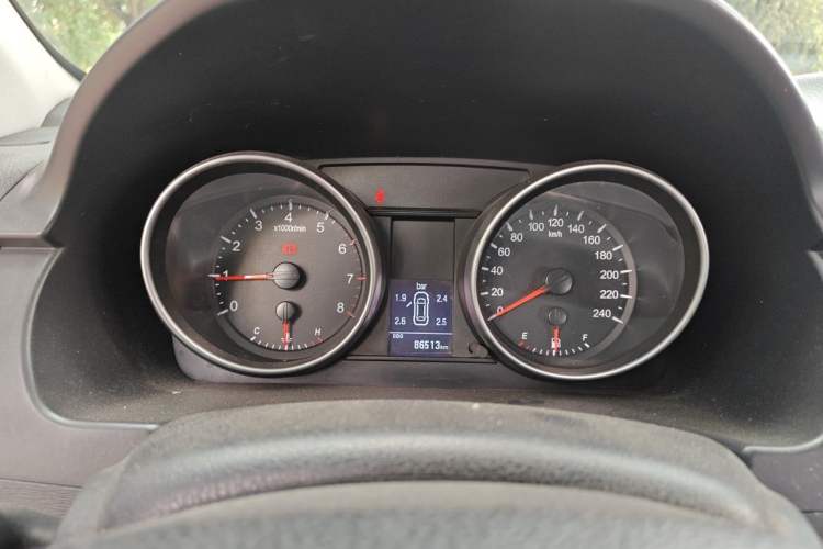 Used Haval H6 2014 Sport Version 1.5T Manual Two-Wheel Drive Elite Edition Instrument Cluster