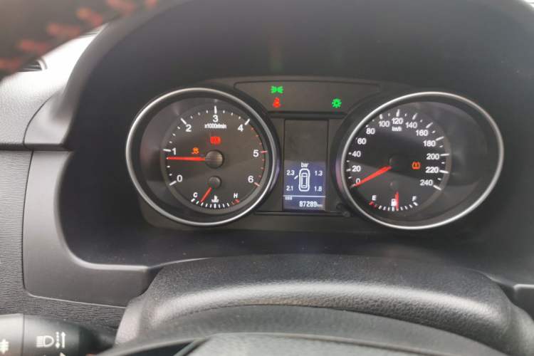 Used Haval H6 2014 Sport Edition 2.0T Diesel Manual Two-Wheel-Drive Elite Model Instrument Cluster