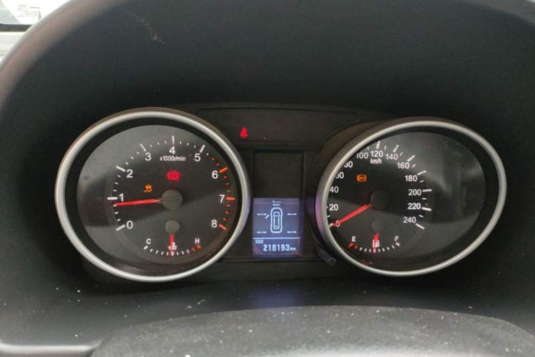 Used Haval H6 2014 Sport Version 1.5T Manual Two-Wheel Drive Elite Edition Instrument Cluster