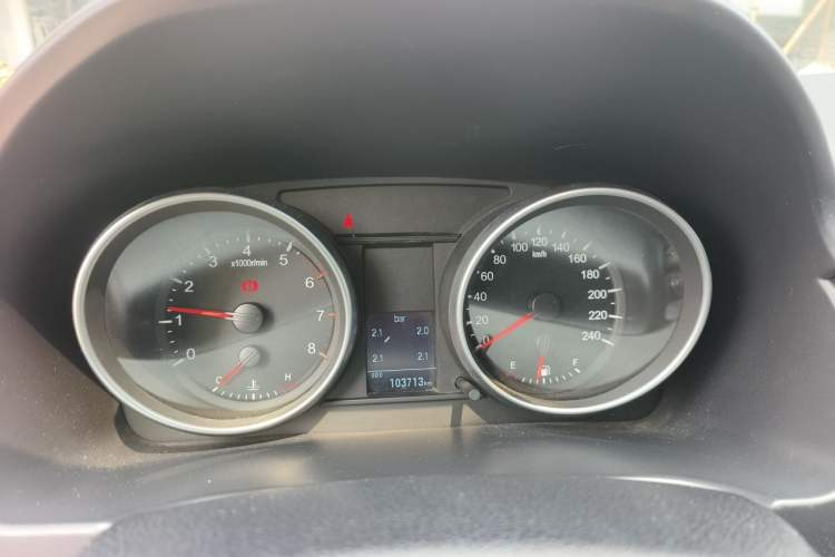 Used Haval H6 2014 Sport Version 1.5T Manual Two-Wheel Drive Elite Edition Instrument Cluster