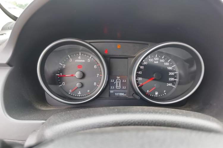 Used Haval H6 2014 Sport Version 1.5T Manual Two-Wheel Drive Elite Edition Instrument Cluster