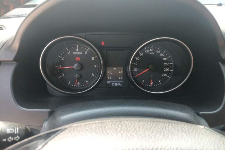 Used Haval H6 2014 Sport Version 1.5T Manual Two-Wheel Drive Elite Edition Instrument Cluster
