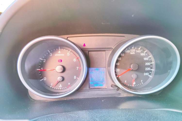 Used Haval H6 2014 Sport Version 1.5T Manual Two-Wheel Drive Elite Edition Instrument Cluster